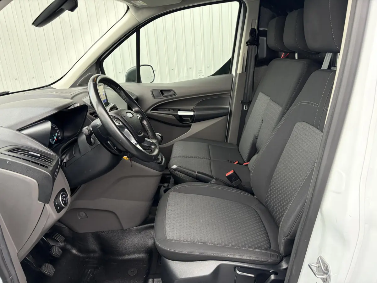 1.5 EcoBlue L2 Trend*HAAK*CAM*A/C*CRUISE*NAVI*PDC*