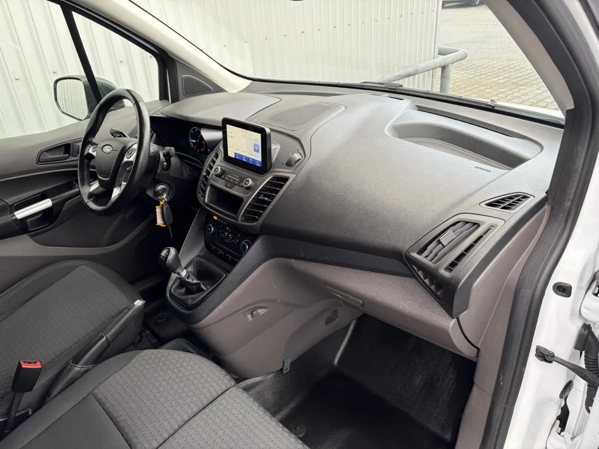 1.5 EcoBlue L2 Trend*HAAK*CAM*A/C*CRUISE*NAVI*PDC*