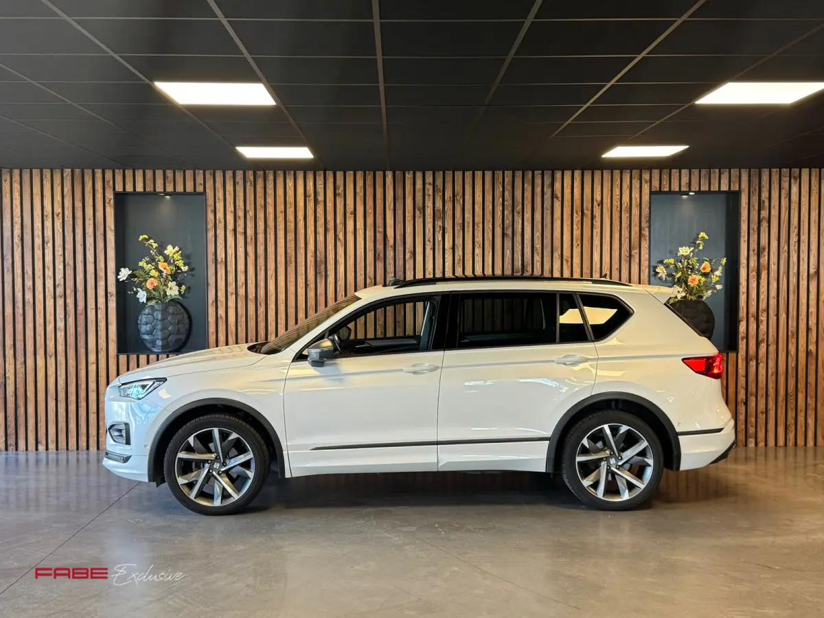 1.5 TSI FR Business Intense 7p / Memory / Pano / Stuurverwarming / Camera / Virtual / Sfeerverlichting / Trekhaak