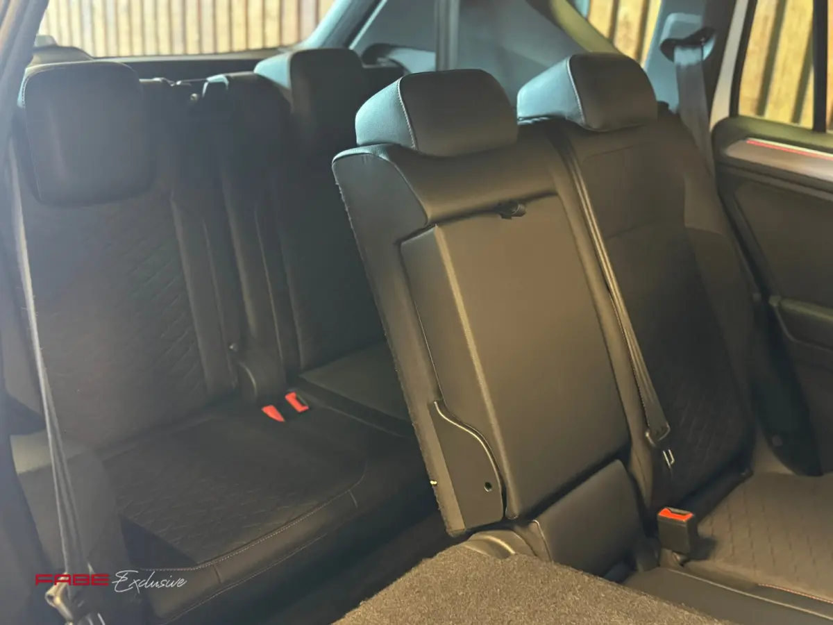1.5 TSI FR Business Intense 7p / Memory / Pano / Stuurverwarming / Camera / Virtual / Sfeerverlichting / Trekhaak