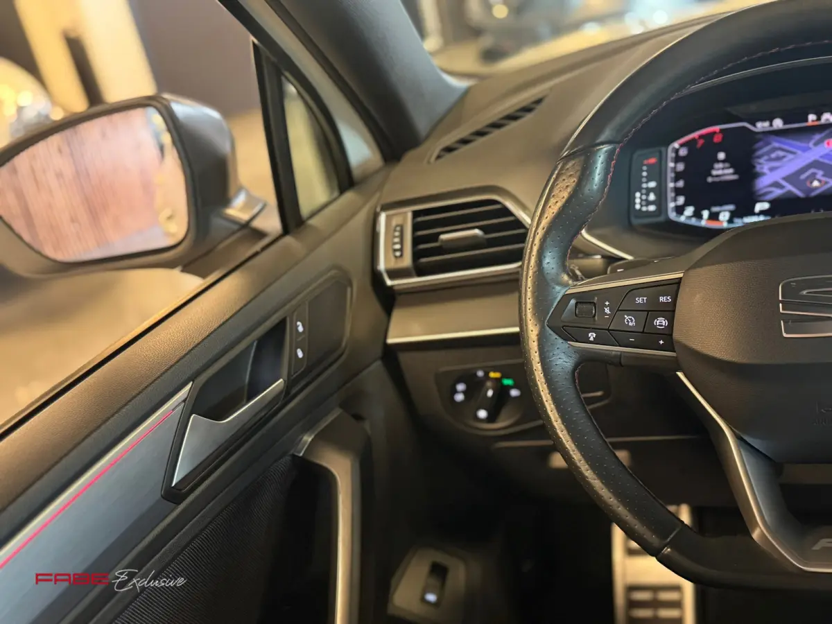 1.5 TSI FR Business Intense 7p / Memory / Pano / Stuurverwarming / Camera / Virtual / Sfeerverlichting / Trekhaak