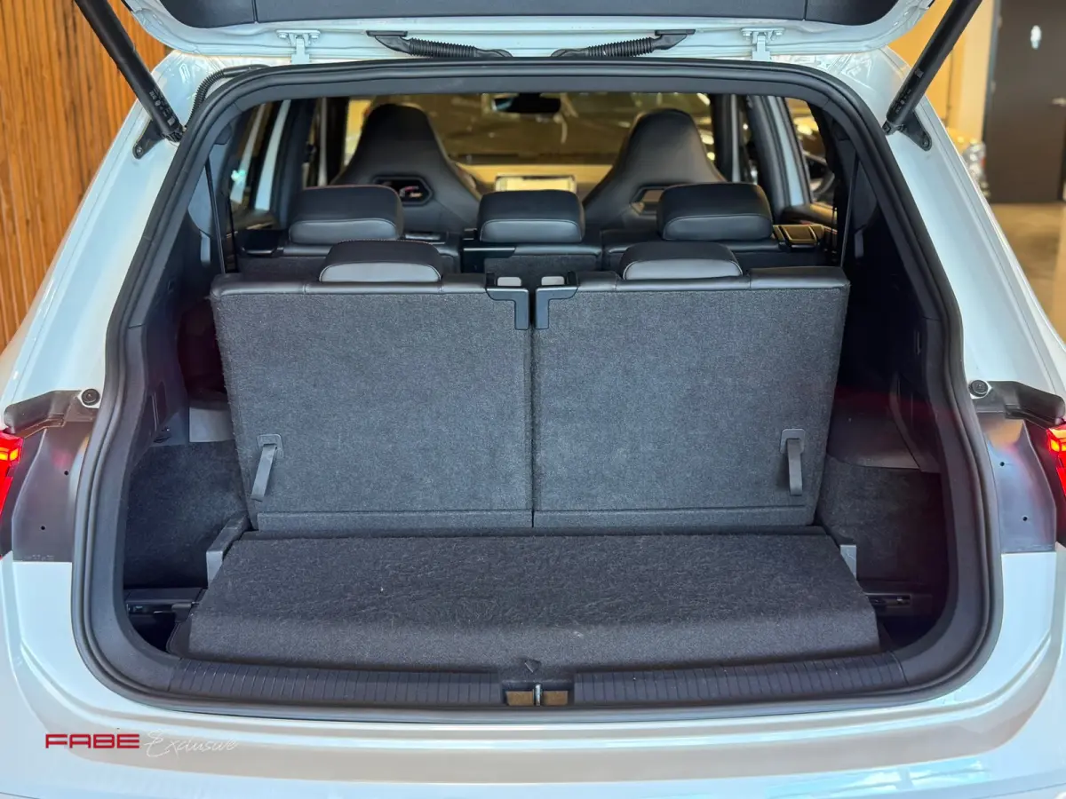 1.5 TSI FR Business Intense 7p / Memory / Pano / Stuurverwarming / Camera / Virtual / Sfeerverlichting / Trekhaak