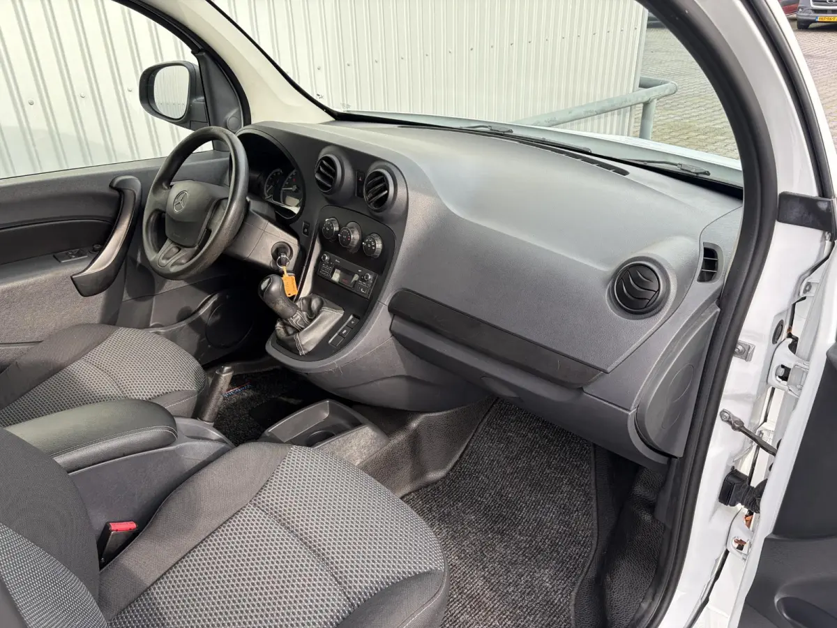 108 CDI BlueEFF*HAAK*AIRCO*SCHUIFD*ELEK. PAKKET*