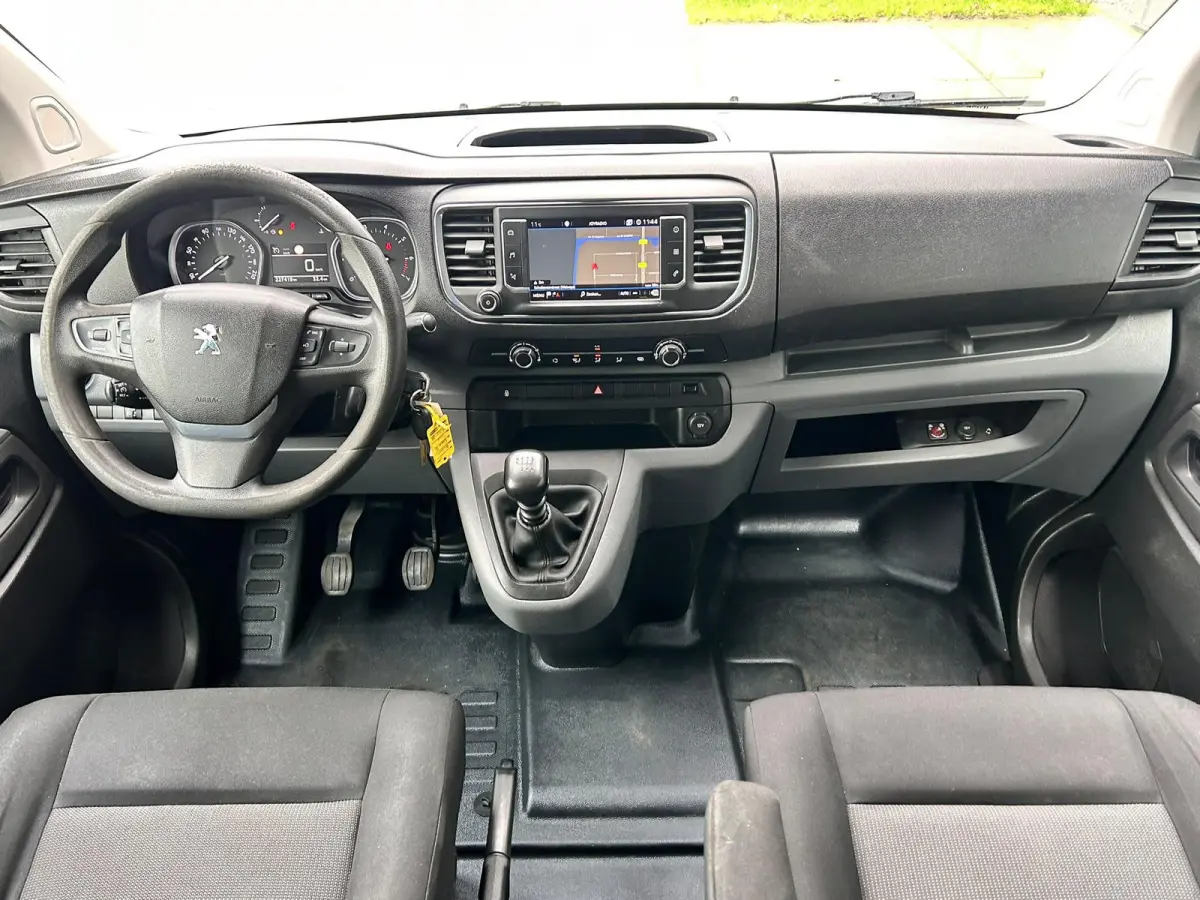 231L 2.0 BlueHDI 150 DC Premium EURO6