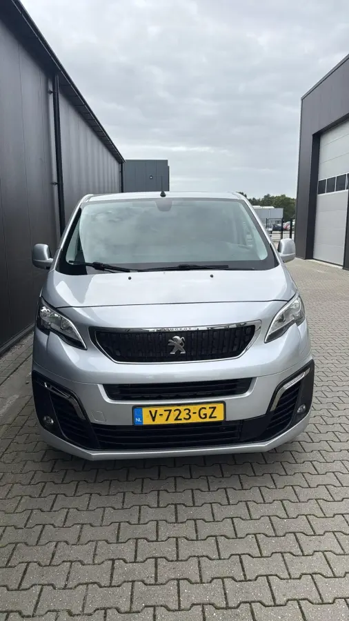 231L 2.0 BlueHDI 150 DC Premium EURO6