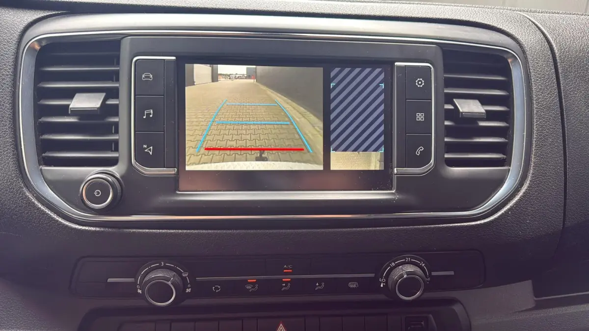 231L 2.0 BlueHDI 150 DC Premium EURO6