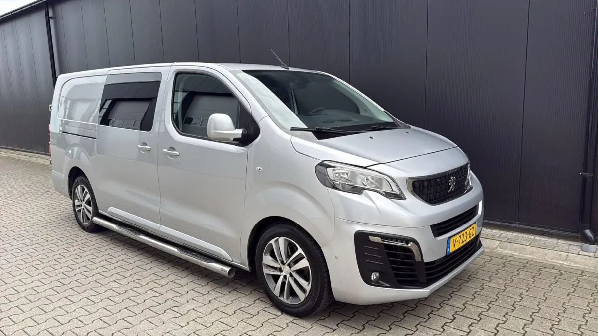 231L 2.0 BlueHDI 150 DC Premium EURO6