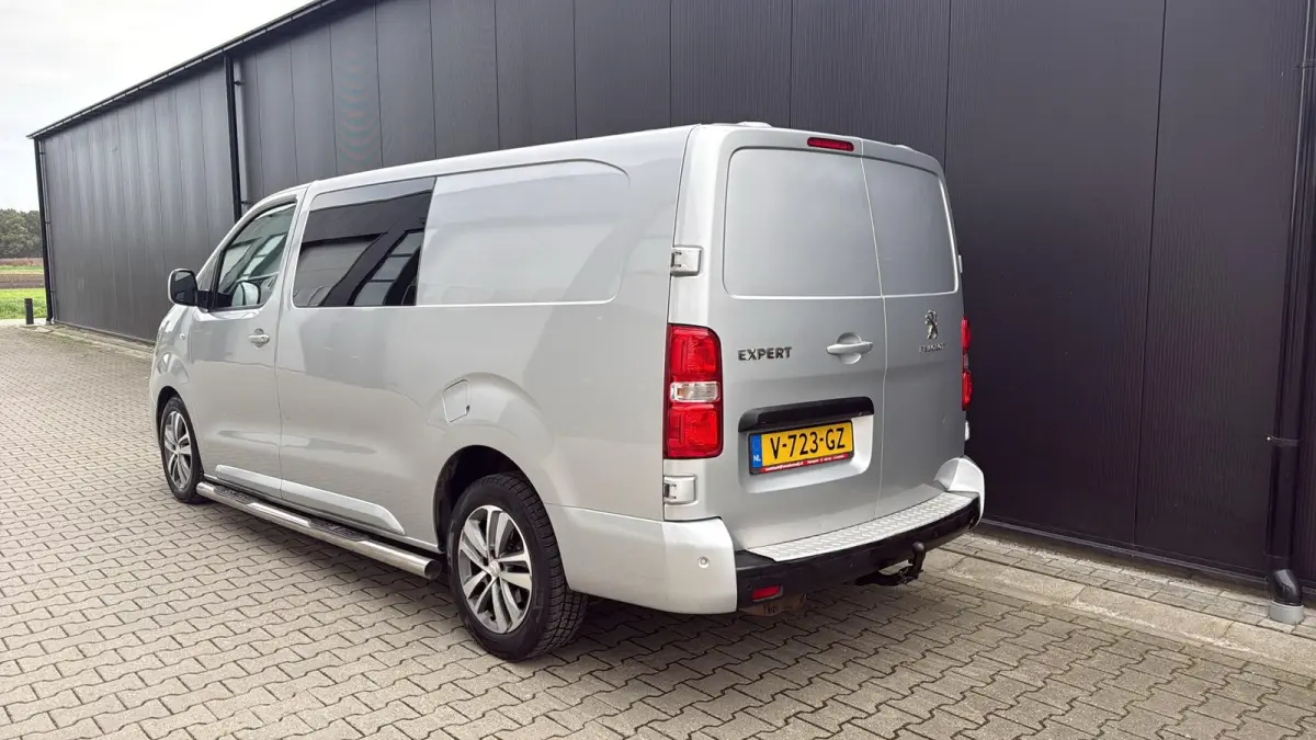231L 2.0 BlueHDI 150 DC Premium EURO6