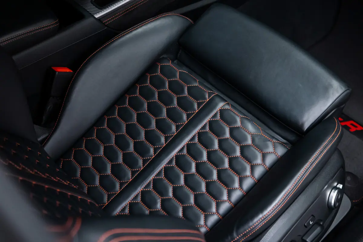 R ABT 1/50 Btw auto, (€ 66.074,38 Ex B.T.W ) Carbon Exterieur + Interieur + Dak, Keramische remmen
