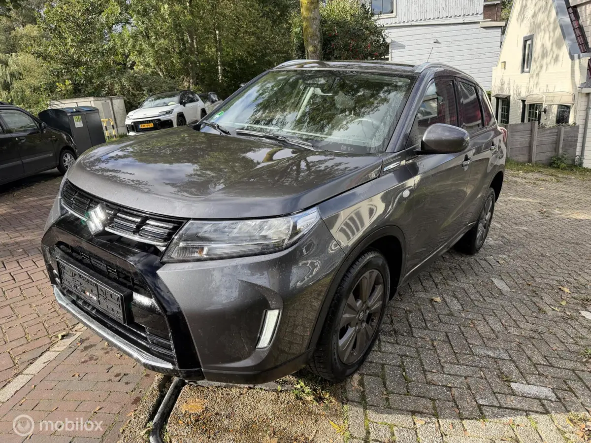 1.4 Boosterjet Smart Hybrid Select