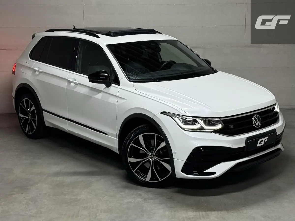 1.4 TSI eHybrid R-Line Black Style Pano HUD 360º Carplay