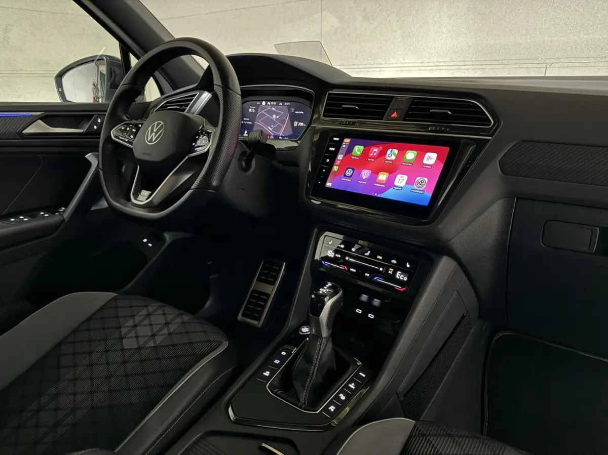 1.4 TSI eHybrid R-Line Black Style Pano HUD 360º Carplay