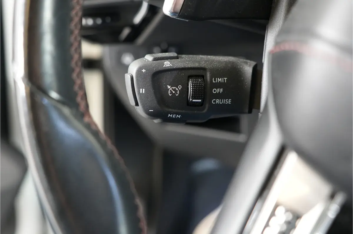 1.6 PureTech La Premiere | Pano | Leder | Nachtzicht | Cruise Adaptief | Focal |