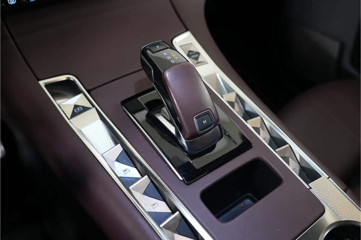1.6 PureTech La Premiere | Pano | Leder | Nachtzicht | Cruise Adaptief | Focal |