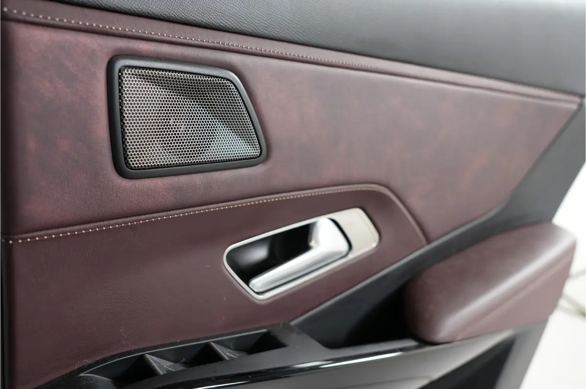 1.6 PureTech La Premiere | Pano | Leder | Nachtzicht | Cruise Adaptief | Focal |