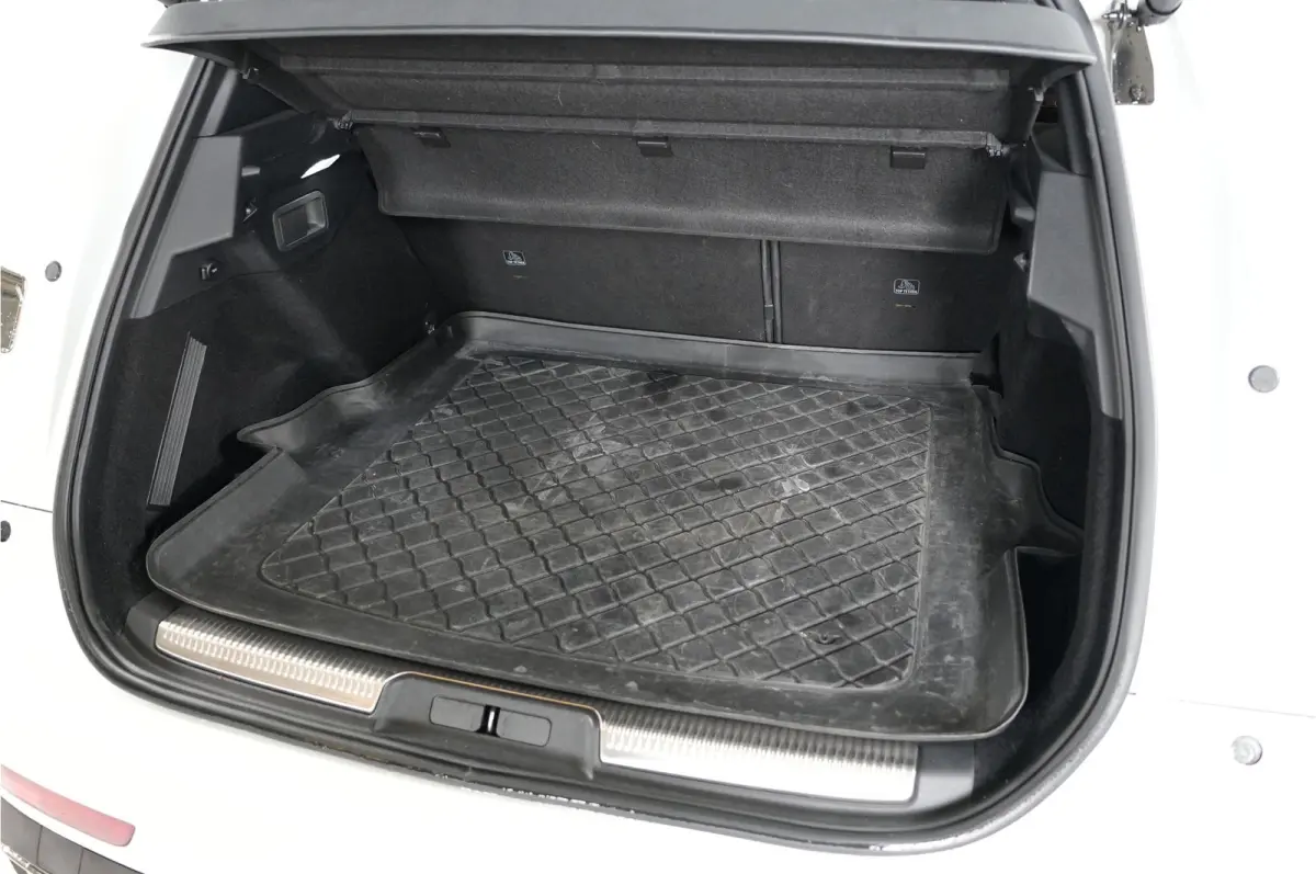 1.6 PureTech La Premiere | Pano | Leder | Nachtzicht | Cruise Adaptief | Focal |