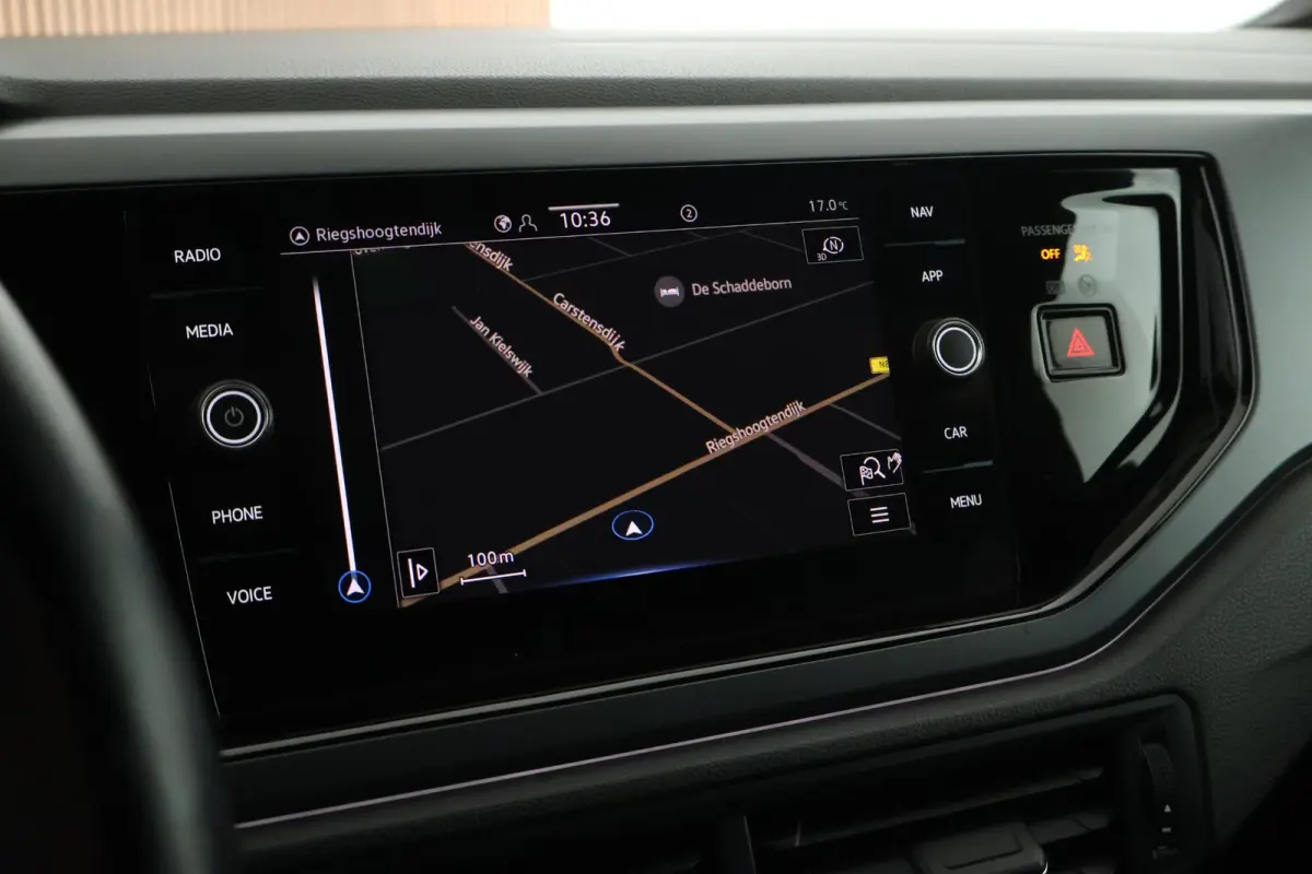 1.0 TSI 110pk DSG R-Line Camera Stoelverwarming Keyless Navigatie Adaptive cruise Carplay