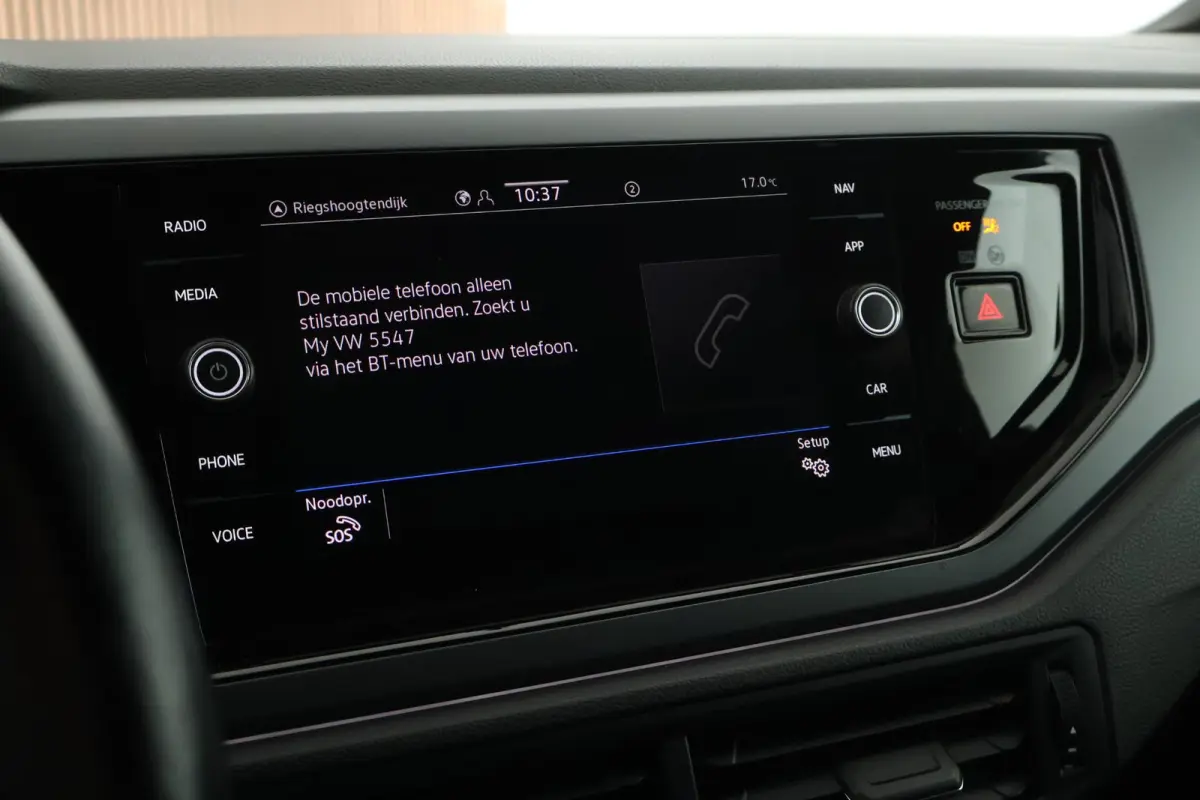 1.0 TSI 110pk DSG R-Line Camera Stoelverwarming Keyless Navigatie Adaptive cruise Carplay