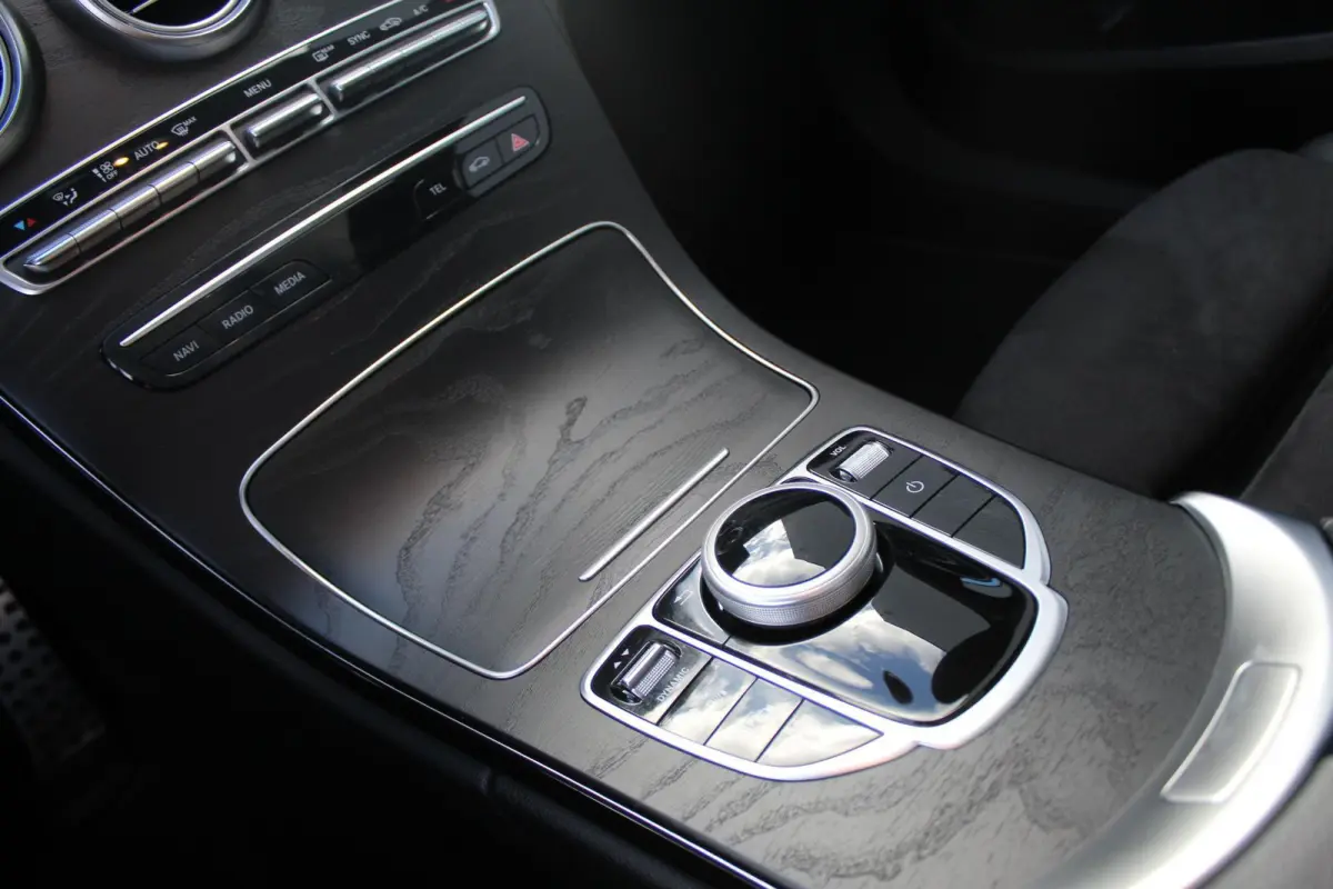 160 Business Solution AMG
