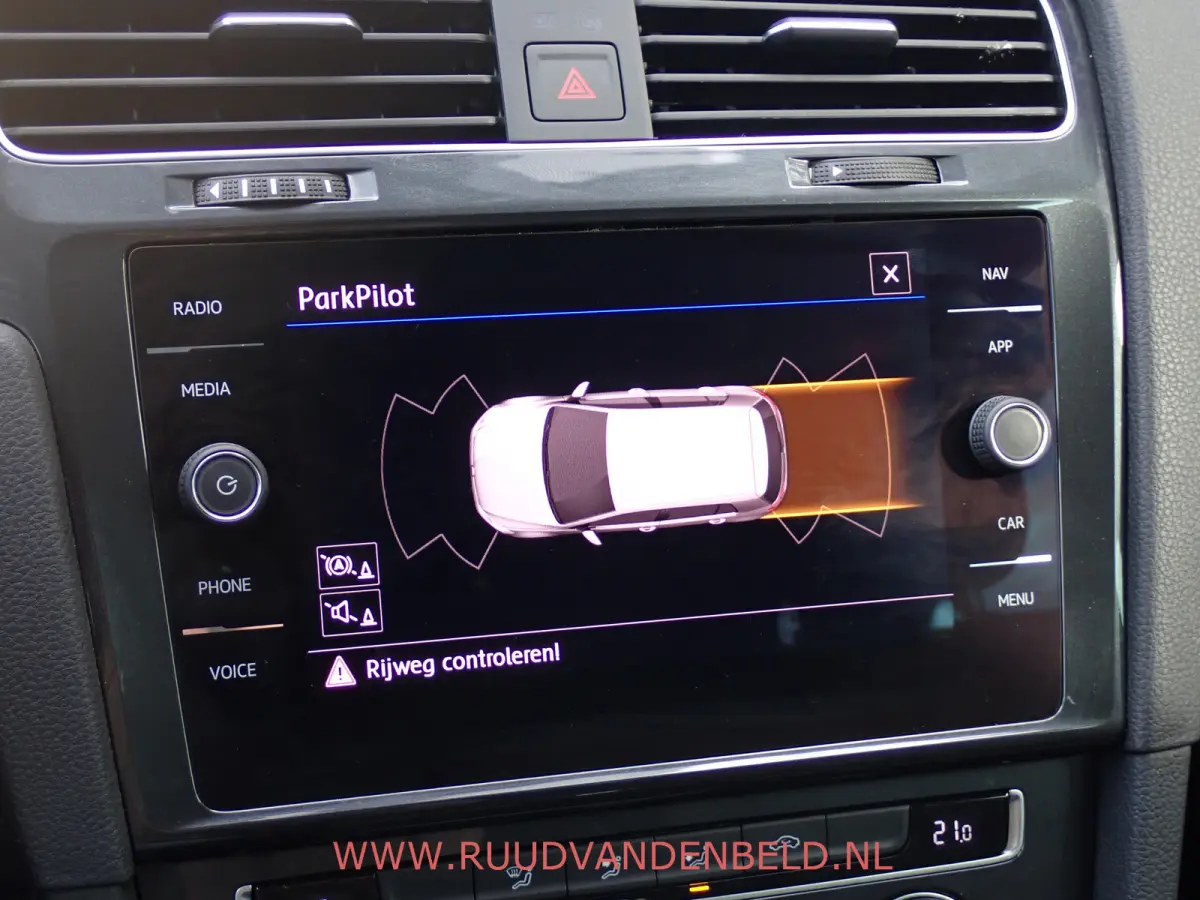 E-DITION 89%SOH // WARMTEPOMP !! CARPLAY / ACC / NAVIGATIE /