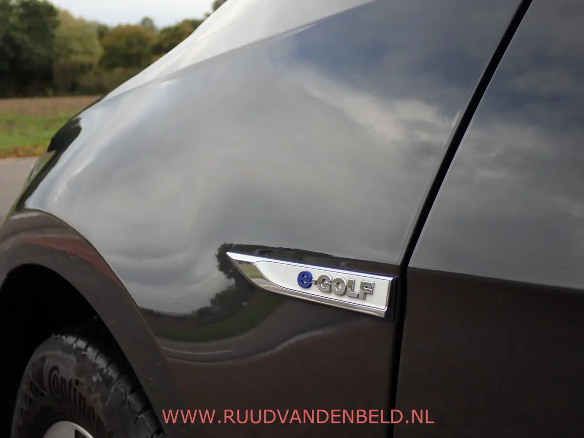 E-DITION 89%SOH // WARMTEPOMP !! CARPLAY / ACC / NAVIGATIE /