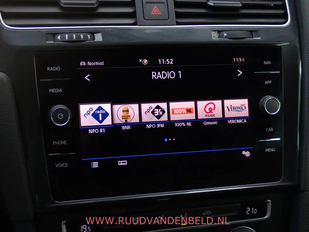 E-DITION 89%SOH // WARMTEPOMP !! CARPLAY / ACC / NAVIGATIE /