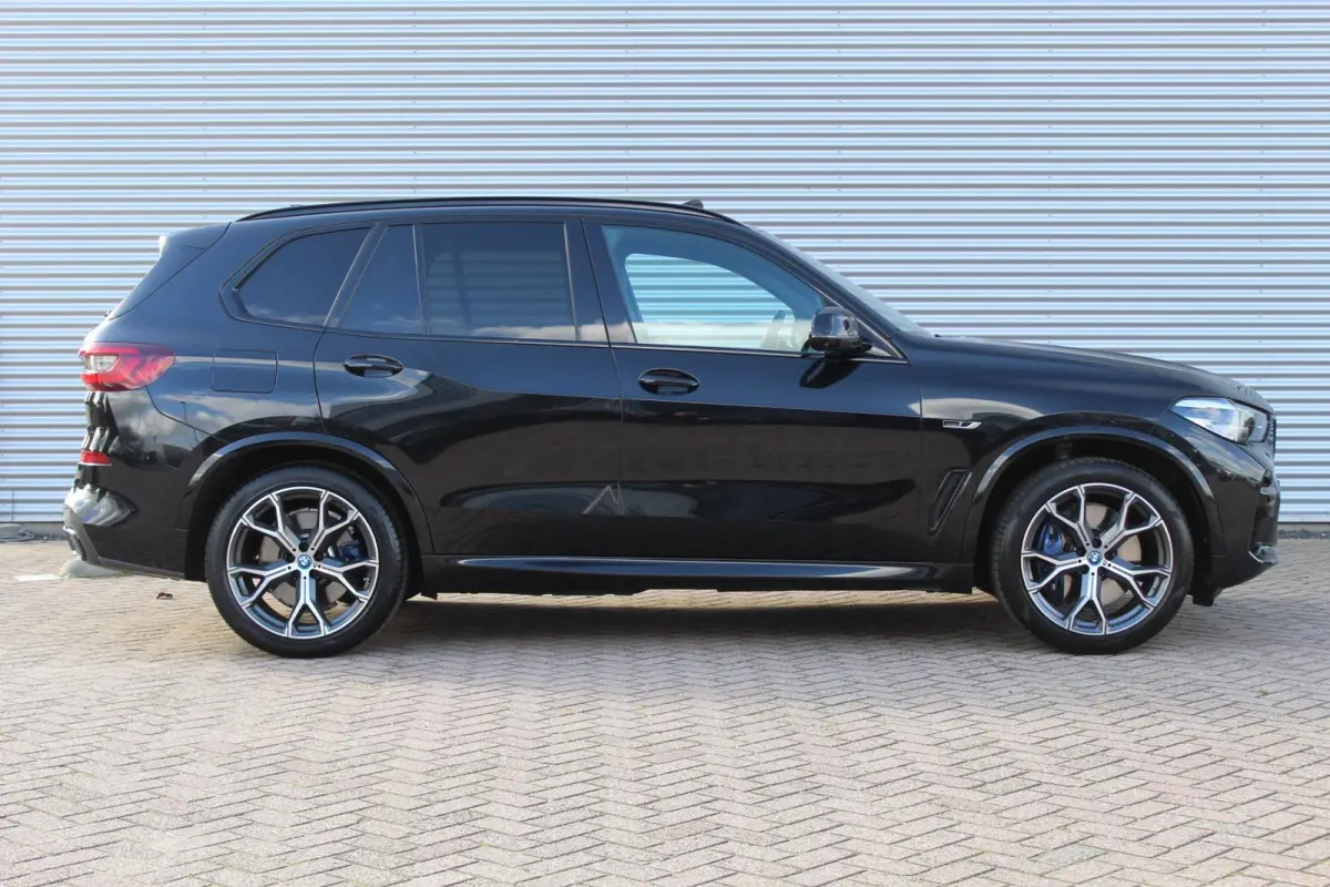 xDrive45e High Executive/Pano/M-Sport/Massage