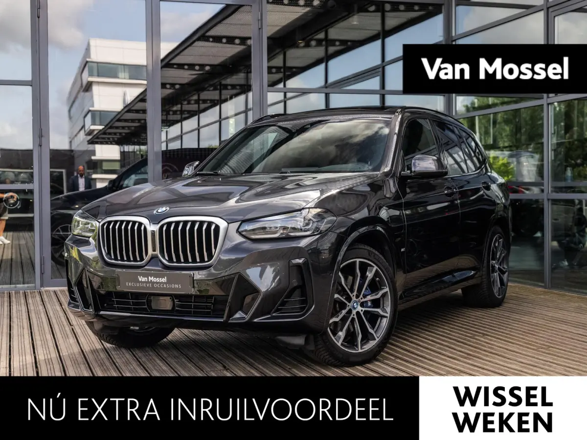 xDrive30e High Executive | M-SPORT | 20 INCH | HARMAN KARDON | PANORAMA/SCHUIF-KANTELDAK | ADAPTIVE CRUISE CONTROL | HEAD-UP | STOELMEMORY | KEYLESS | SOPHISTOGRAU |