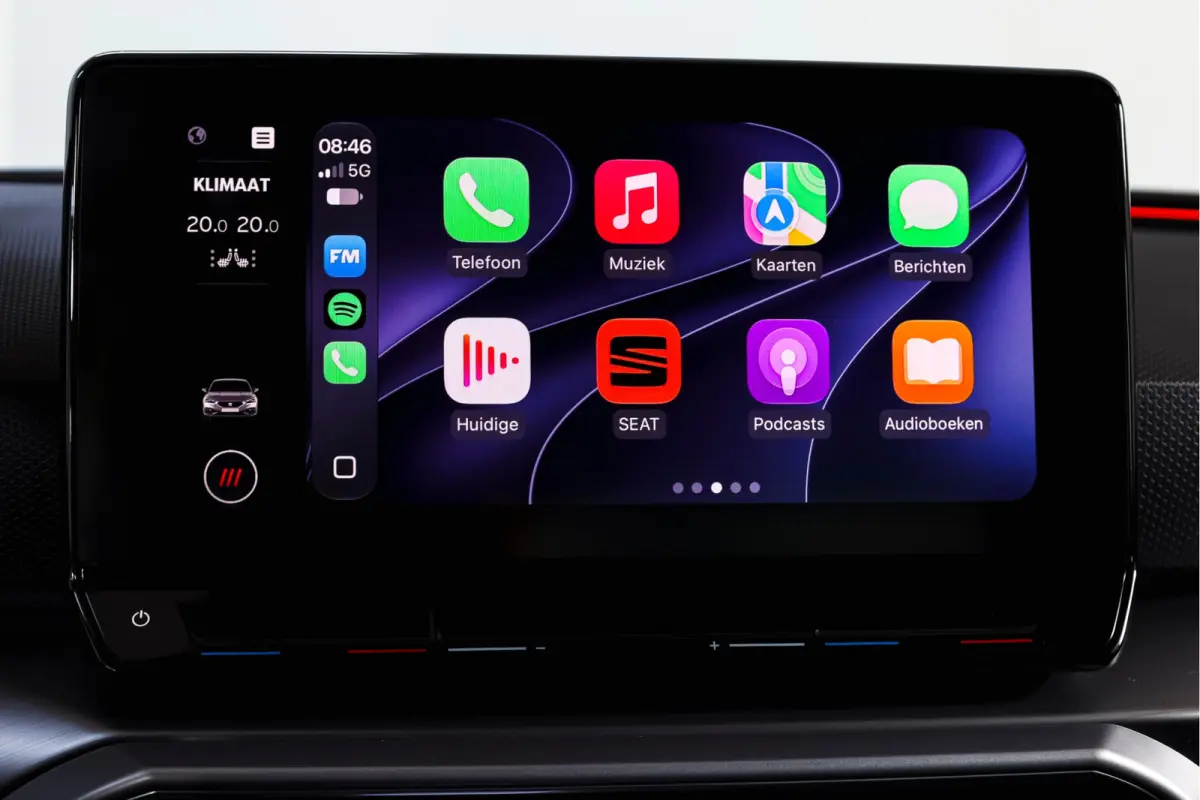1.4 TSI eHybrid PHEV FR | Dig. Cockpit | Cruise | Stoel-+Stuurverw. | PDC | Camera | NAV + Carplay / Android | ECC | LM 17" |