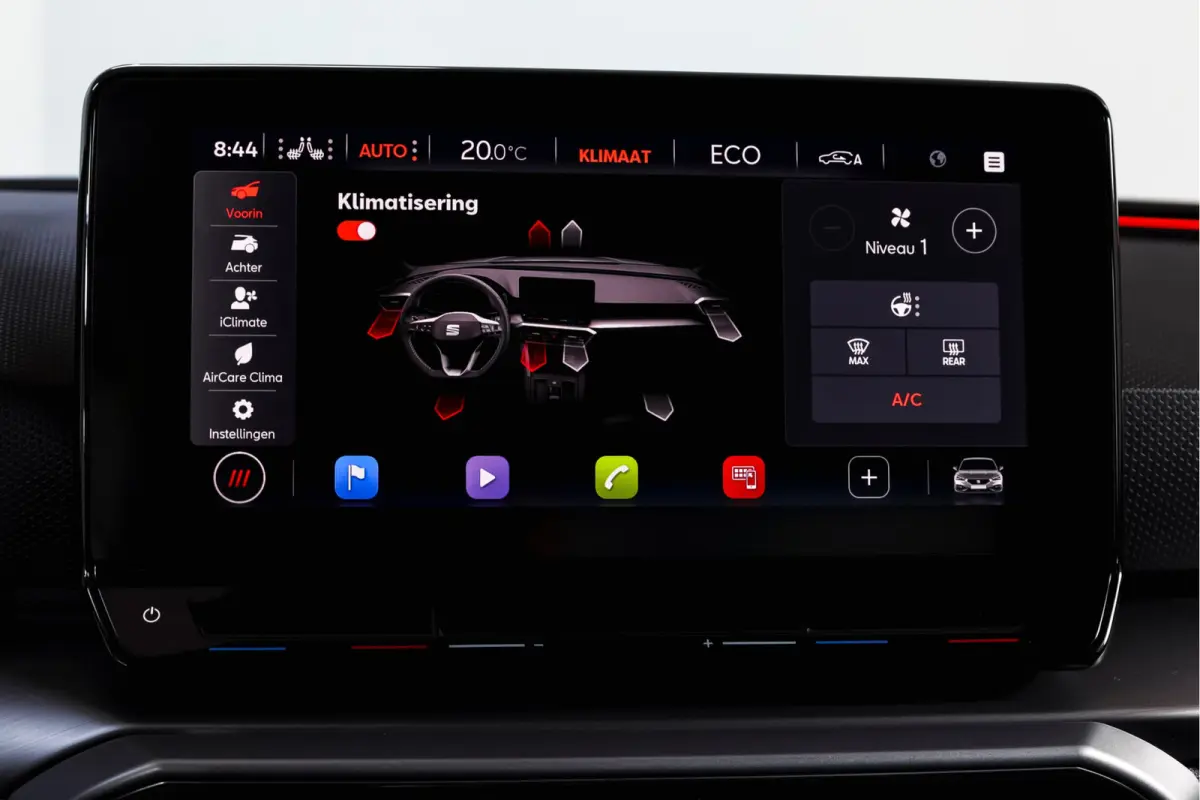 1.4 TSI eHybrid PHEV FR | Dig. Cockpit | Cruise | Stoel-+Stuurverw. | PDC | Camera | NAV + Carplay / Android | ECC | LM 17" |