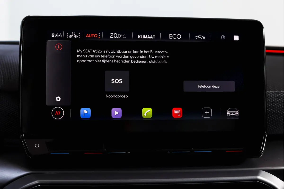 1.4 TSI eHybrid PHEV FR | Dig. Cockpit | Cruise | Stoel-+Stuurverw. | PDC | Camera | NAV + Carplay / Android | ECC | LM 17" |
