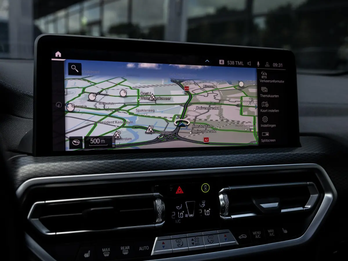 xDrive30e High Executive | M-SPORT | 20 INCH M-SPORT | PANORAMA/SCHUIF-KANTELDAK | ADAPTIVE CRUISE CONTROL | HARMAN KARDON | STOELMEMORY | KEYLESS | HEAD-UP | MINRALWEISS METALLIC |
