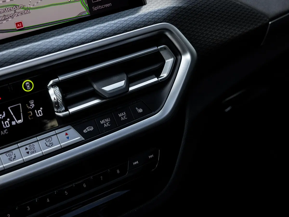 xDrive30e High Executive | M-SPORT | 20 INCH M-SPORT | PANORAMA/SCHUIF-KANTELDAK | ADAPTIVE CRUISE CONTROL | HARMAN KARDON | STOELMEMORY | KEYLESS | HEAD-UP | MINRALWEISS METALLIC |