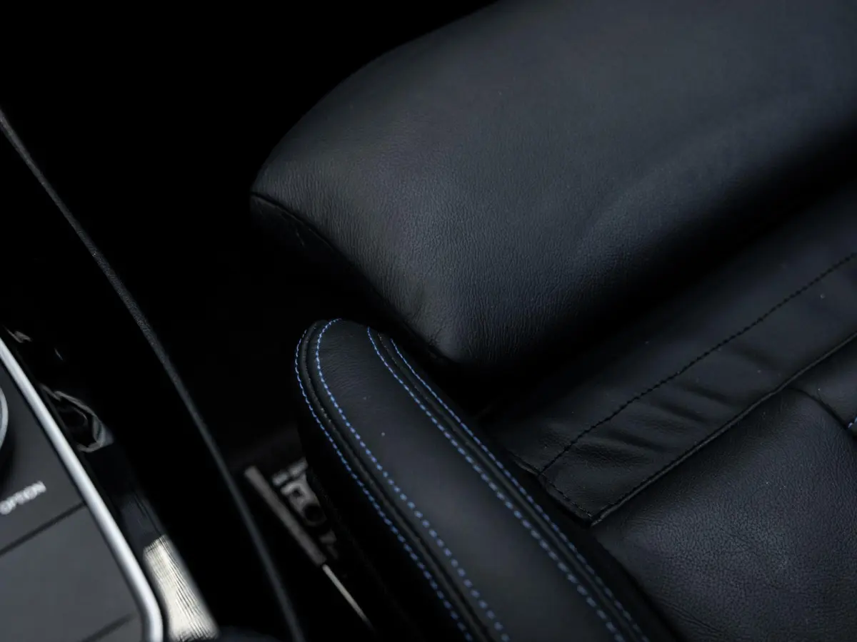 xDrive30e High Executive | M-SPORT | 20 INCH M-SPORT | PANORAMA/SCHUIF-KANTELDAK | ADAPTIVE CRUISE CONTROL | HARMAN KARDON | STOELMEMORY | KEYLESS | HEAD-UP | MINRALWEISS METALLIC |