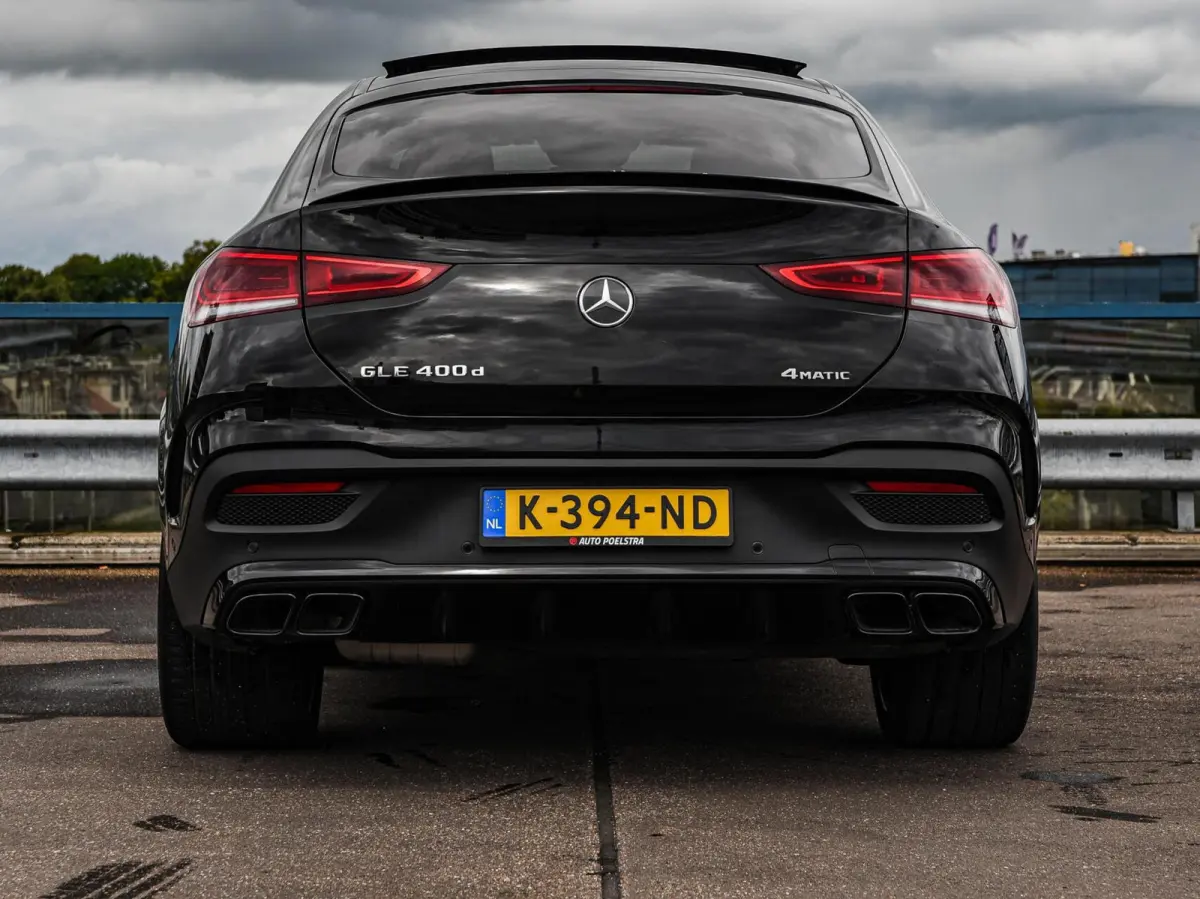400 d 4MATIC Premium Plus AMG Night Edition | Panoramadak | Luchtvering | Burmester | Distronic Plus | HUD | Memory | Keyless | 360° Camera | Leder | 22"