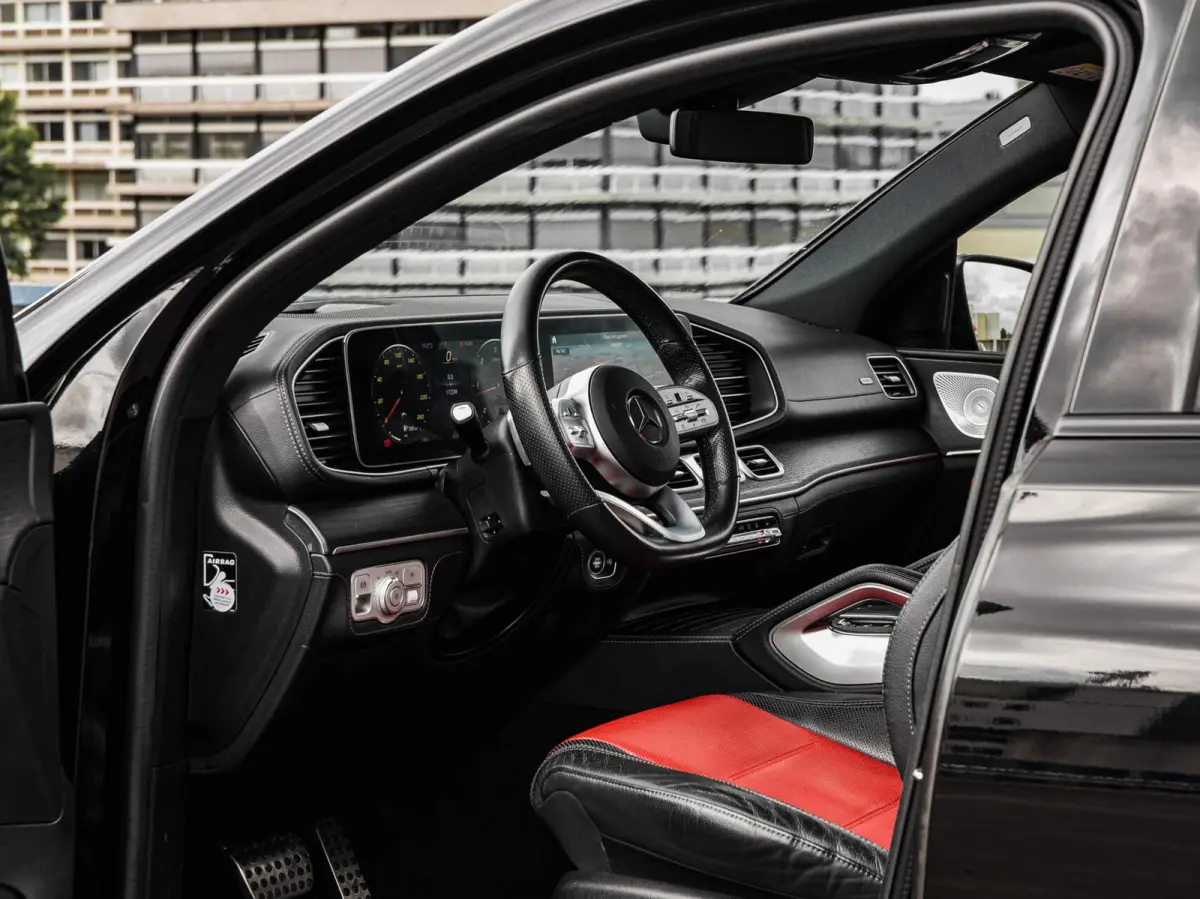 400 d 4MATIC Premium Plus AMG Night Edition | Panoramadak | Luchtvering | Burmester | Distronic Plus | HUD | Memory | Keyless | 360° Camera | Leder | 22"