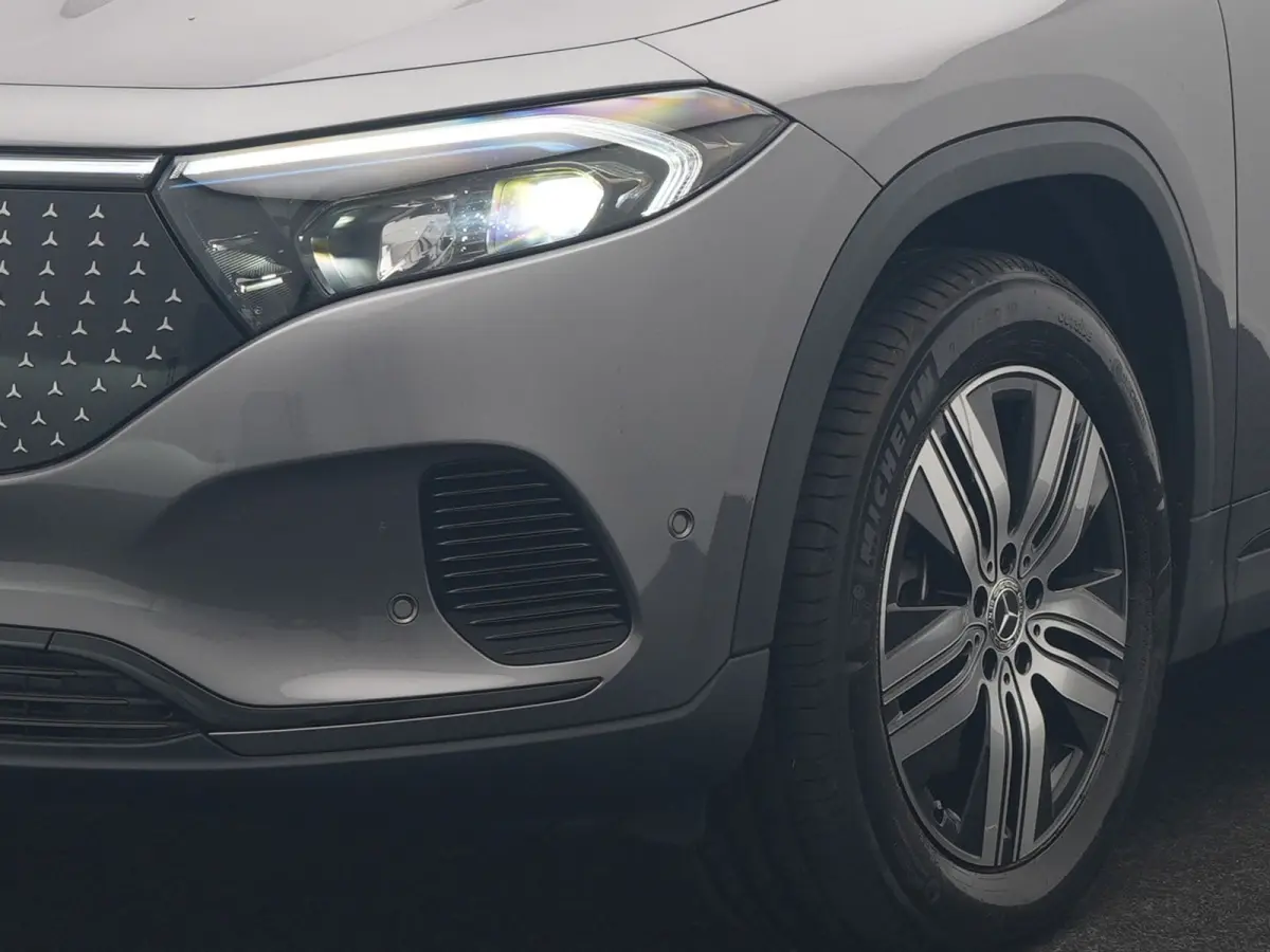 250+ Business Line 71 kWh 190pk Dealer O.H. | Trekhaak Af Fabriek | Adaptive Cruise | 360 Camera | Sfeerverlichting | Sportstoelen & Stuur Verwarmd | Keyless | BLIS | Apple Carplay | Navigat