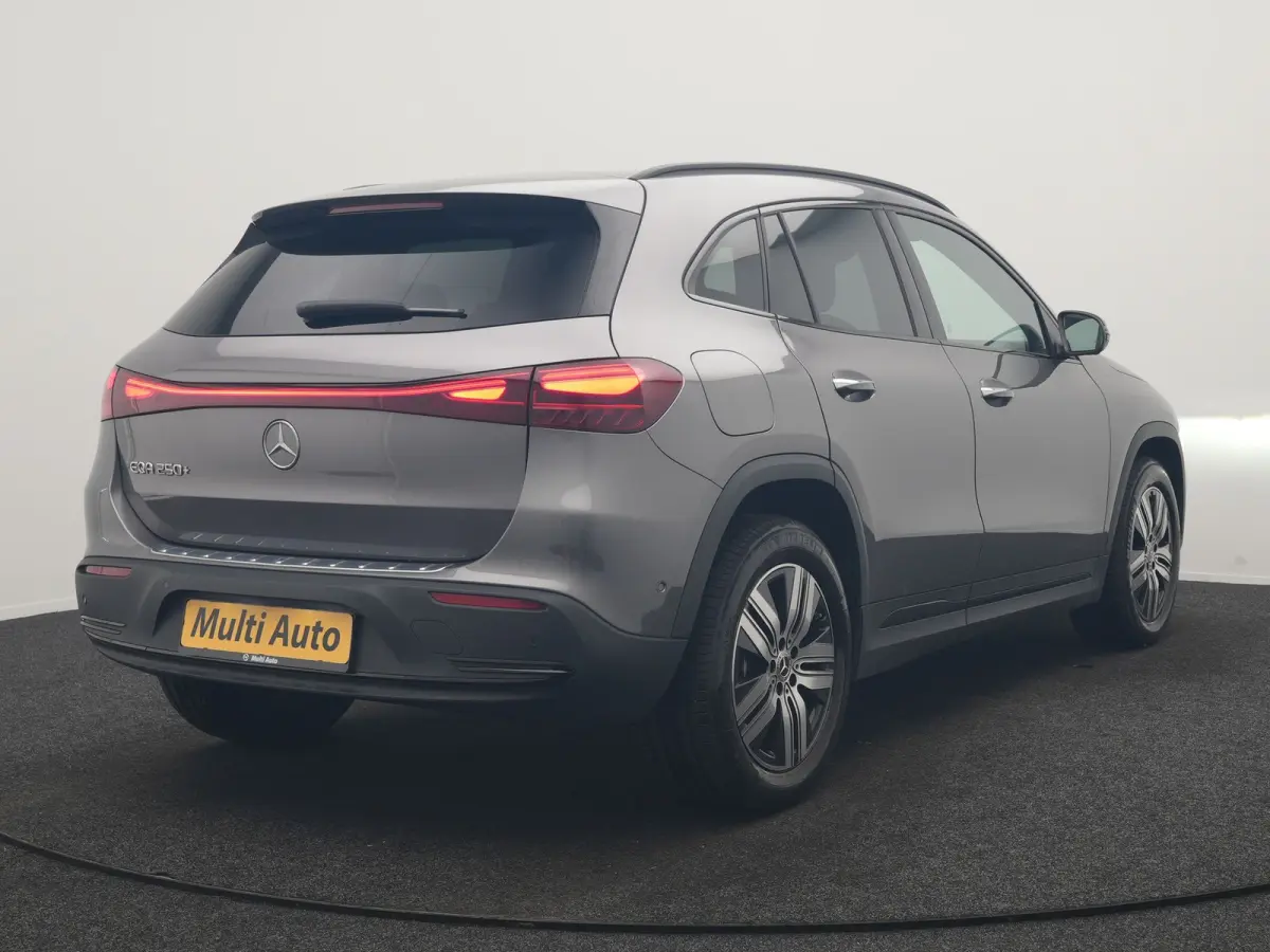 250+ Business Line 71 kWh 190pk Dealer O.H. | Trekhaak Af Fabriek | Adaptive Cruise | 360 Camera | Sfeerverlichting | Sportstoelen & Stuur Verwarmd | Keyless | BLIS | Apple Carplay | Navigat