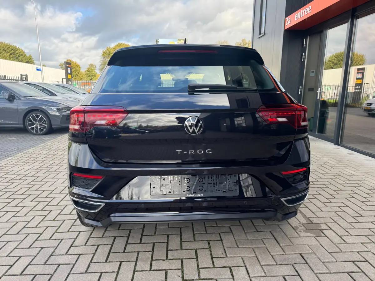 1.5 TSI Sport Business R | R-line | Trekhaak | 19 inch LM | Dodehoeksensoren