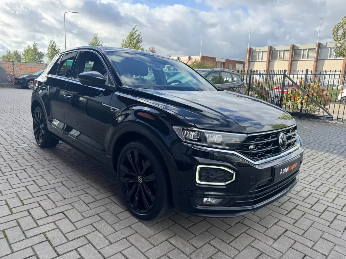 1.5 TSI Sport Business R | R-line | Trekhaak | 19 inch LM | Dodehoeksensoren