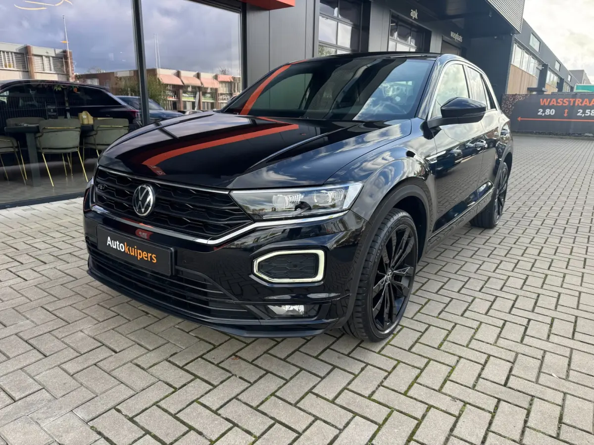 1.5 TSI Sport Business R | R-line | Trekhaak | 19 inch LM | Dodehoeksensoren