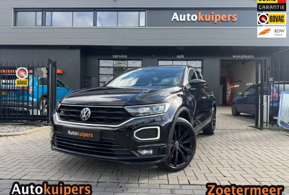 1.5 TSI Sport Business R | R-line | Trekhaak | 19 inch LM | Dodehoeksensoren