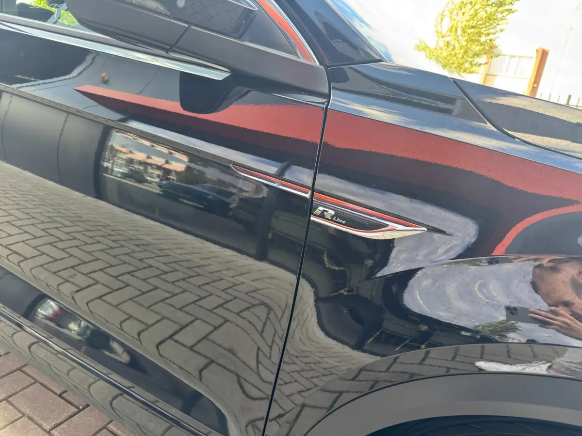 1.5 TSI Sport Business R | R-line | Trekhaak | 19 inch LM | Dodehoeksensoren