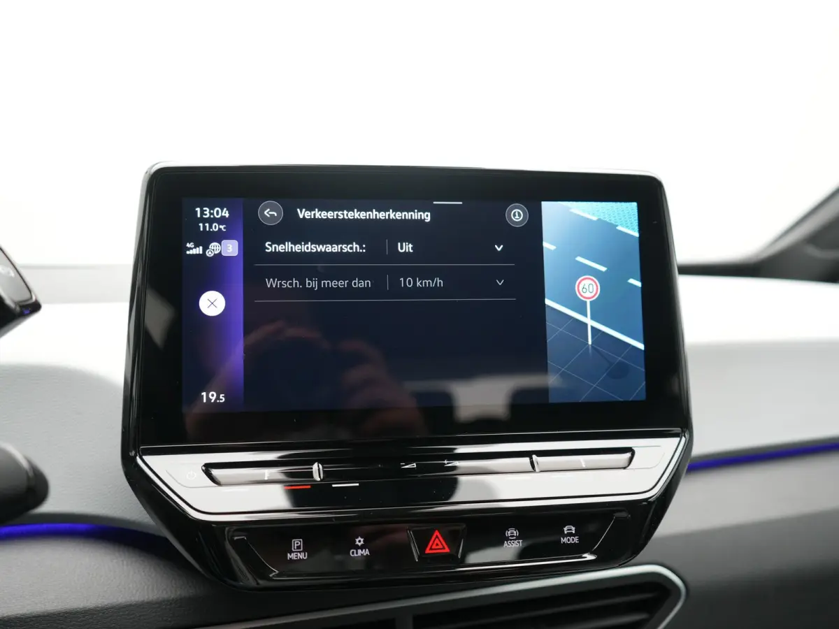 Pro S 77 kWh 204pk Dealer O.H. | Stuur Verwarmd | Alcantara Sportstoelen | Apple Carplay | 19"L.M | Sfeerverlichting | Navigatie | Virtual | DAB |