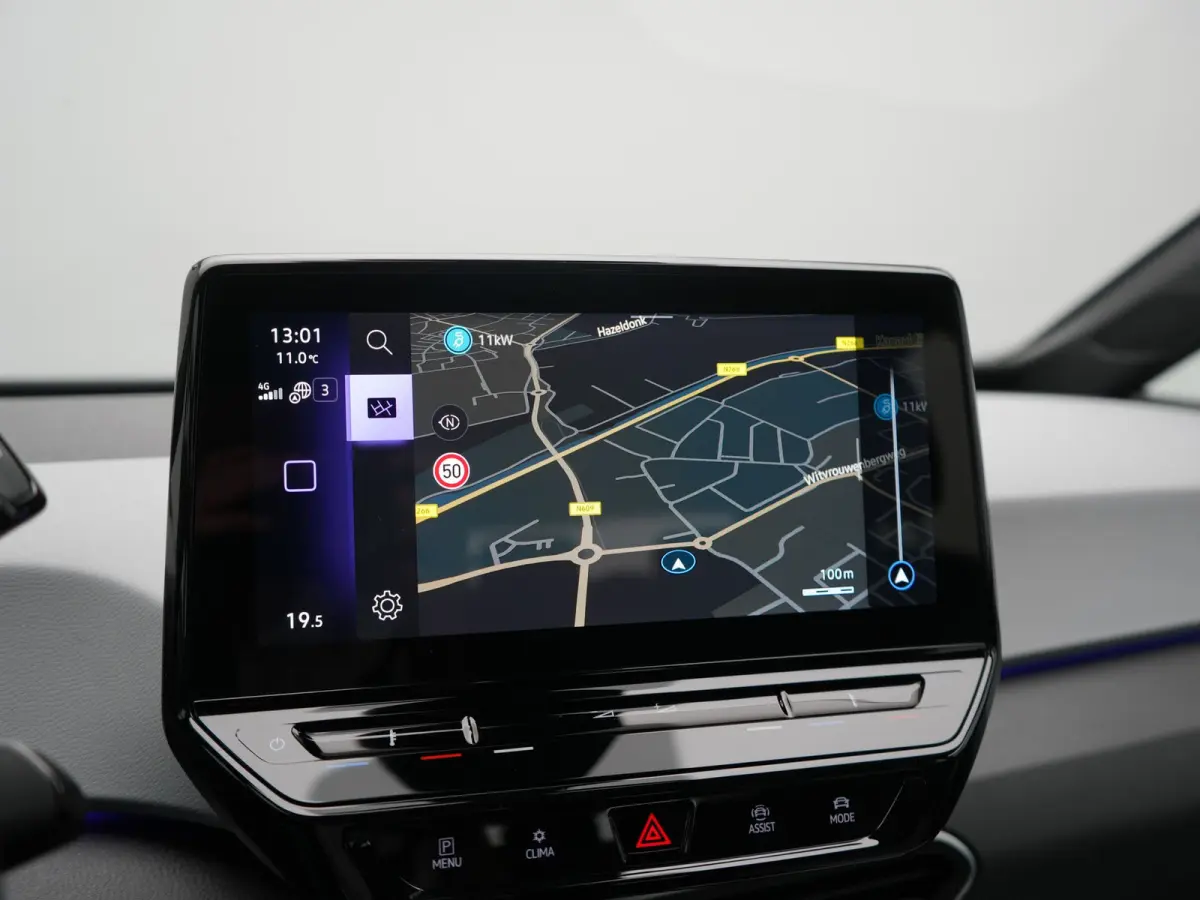 Pro S 77 kWh 204pk Dealer O.H. | Stuur Verwarmd | Alcantara Sportstoelen | Apple Carplay | 19"L.M | Sfeerverlichting | Navigatie | Virtual | DAB |