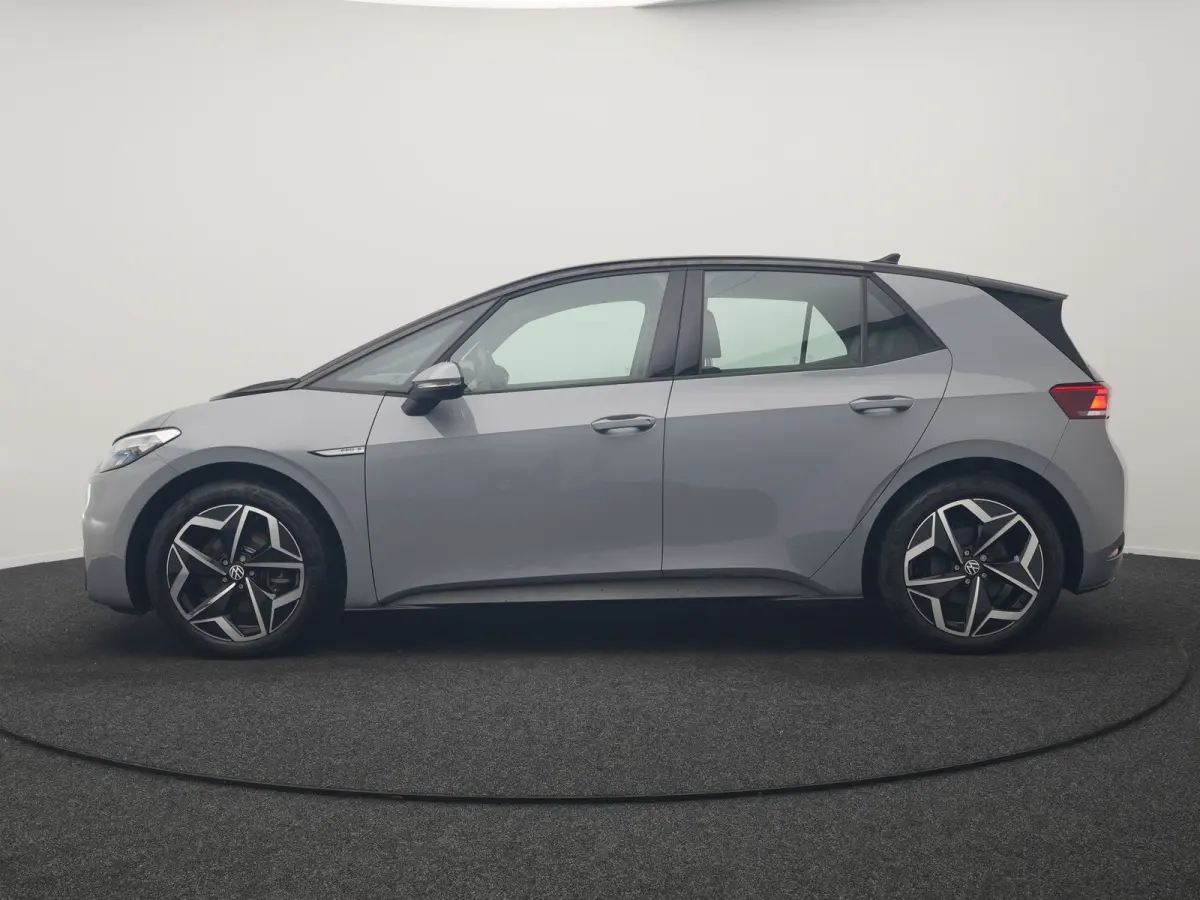 Pro S 77 kWh 204pk Dealer O.H. | Stuur Verwarmd | Alcantara Sportstoelen | Apple Carplay | 19"L.M | Sfeerverlichting | Navigatie | Virtual | DAB |