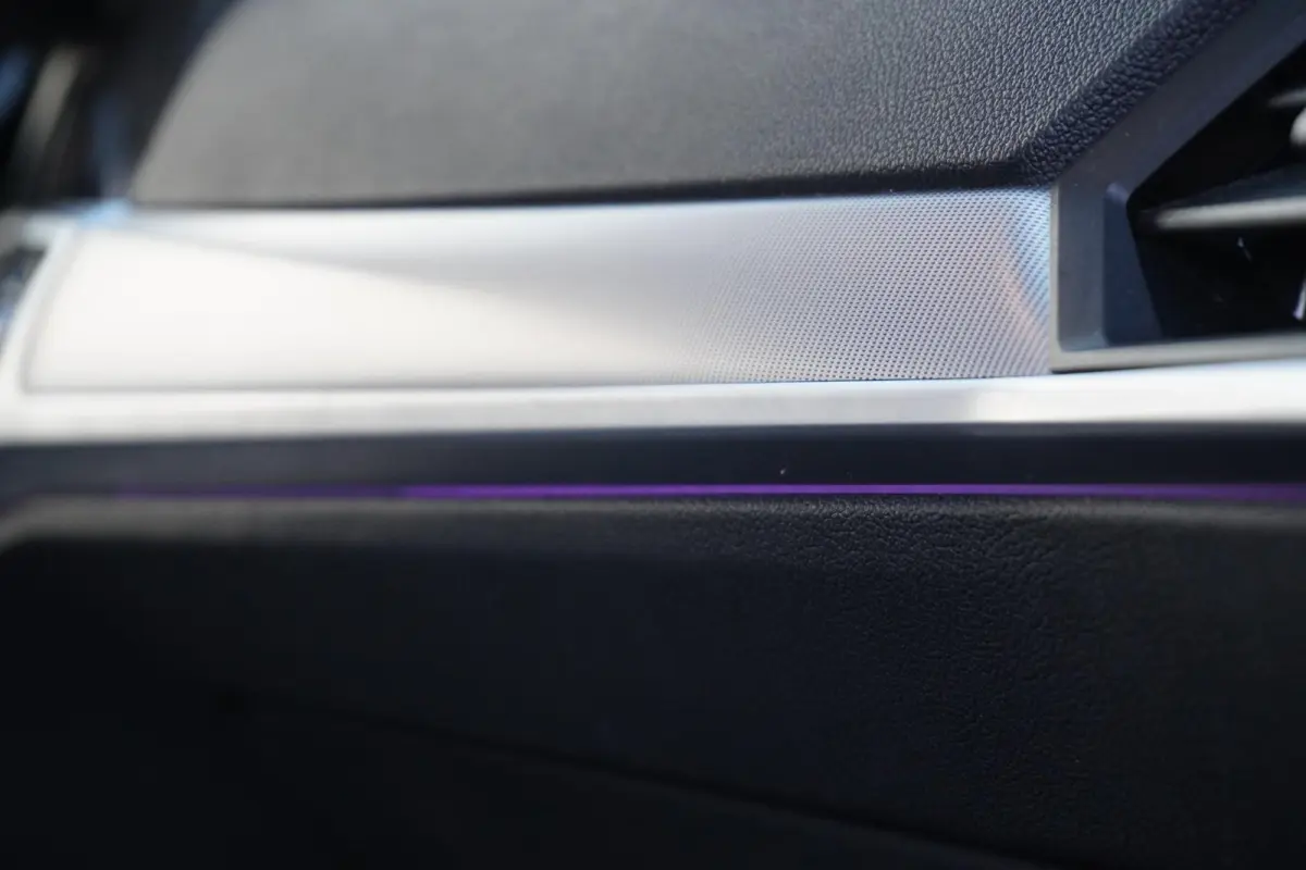 330i | High Executive | Driving Assistant Professional | HiFi System | Parking Assistant Plus | Comfort Access