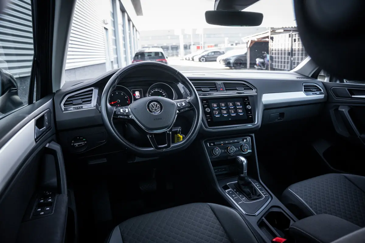 1.5 TSI ACT Comfortline Business | Airco (automatisch) | Cruise control adaptief | Elektrisch bedienbare achterklep met sensorsturing