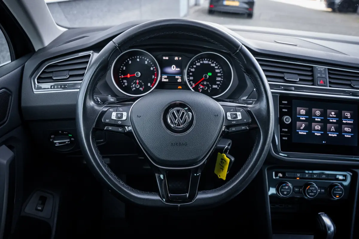 1.5 TSI ACT Comfortline Business | Airco (automatisch) | Cruise control adaptief | Elektrisch bedienbare achterklep met sensorsturing