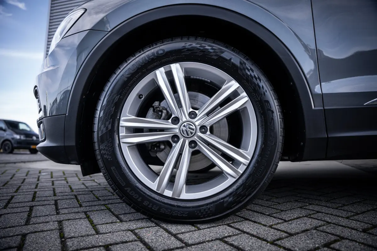 1.5 TSI ACT Comfortline Business | Airco (automatisch) | Cruise control adaptief | Elektrisch bedienbare achterklep met sensorsturing